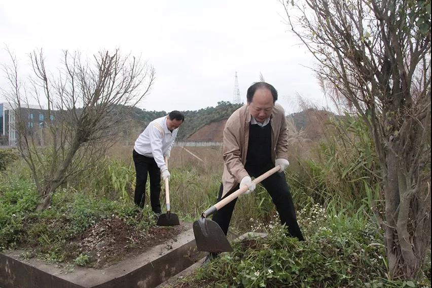 工會(huì)總動(dòng)員 合力美家園