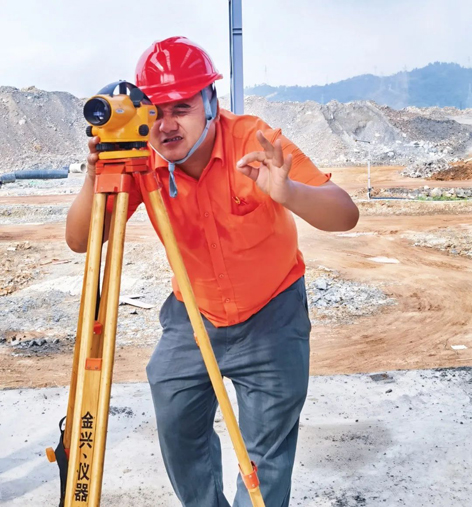 【勞動(dòng)創(chuàng)造幸福】2023年“梧州工匠”陳新華：開拓創(chuàng)新，勇于突破，為不銹鋼產(chǎn)業(yè)發(fā)展插上“隱形的翅膀”