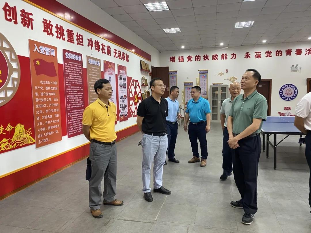 梧州市總工會領(lǐng)導到臨港經(jīng)濟區(qū)開展調(diào)研活動