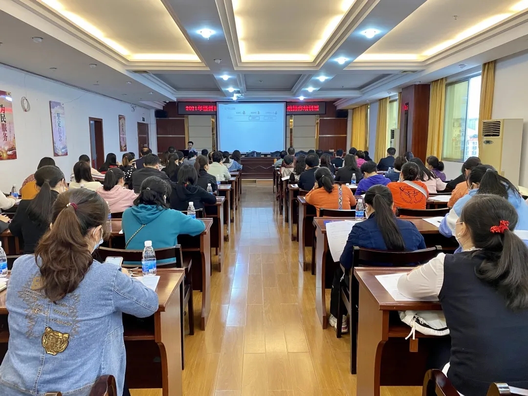 有理論 有業(yè)務(wù)實(shí)踐，這個培訓(xùn)班干貨滿滿