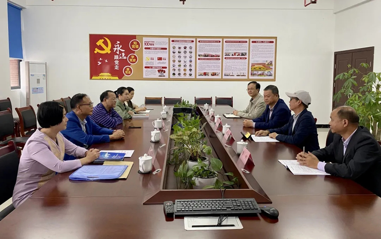 咱們主動“跑起來”，讓職工參保“零跑腿”