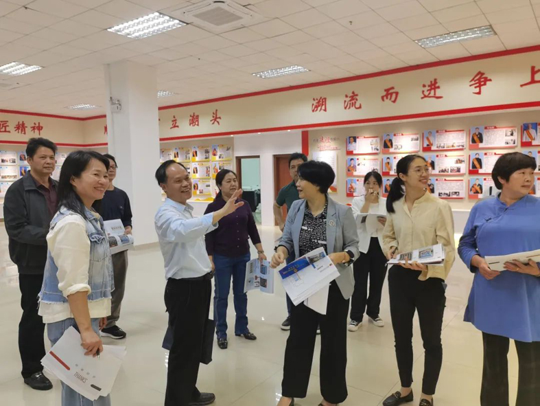 梧欽兩地工會召開六堡茶、坭興陶勞模工匠 聯(lián)盟創(chuàng)新成果展籌備交流會