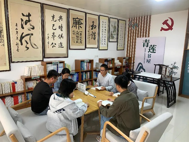 藤縣氣象局積極打造職工書屋，深化書香機(jī)關(guān)建設(shè)