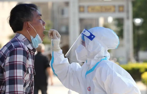 今天，看見(jiàn)她們