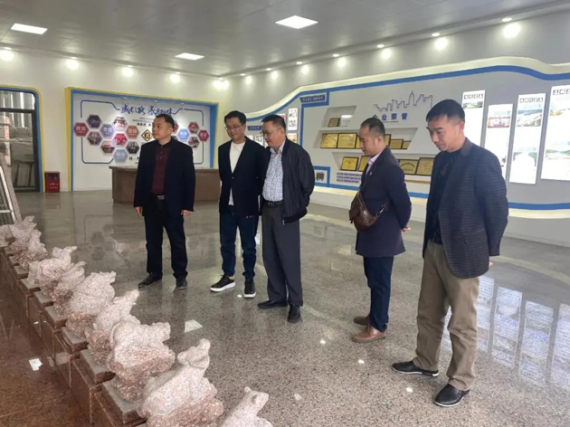 岑溪市總工會(huì)抓好非公企業(yè)工會(huì)組建和職工之家建設(shè)